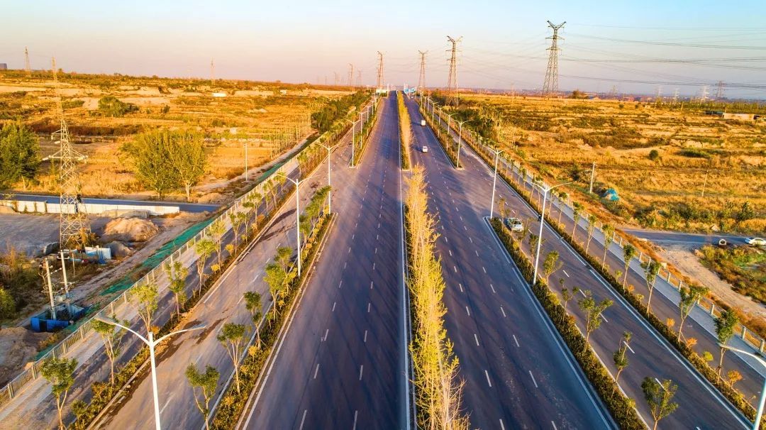 晋中市龙城大街东延工程顺利通过竣工终验