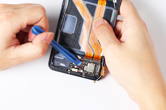 年前把vivo s5"拆了":手机内部设计,当真"慢工出细活"_拆机