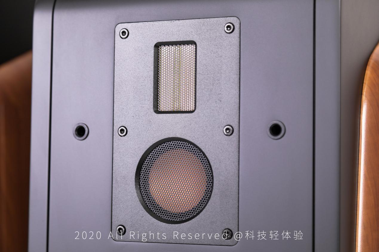 来自8英寸的低频震撼惠威高保真有源音箱m500体验