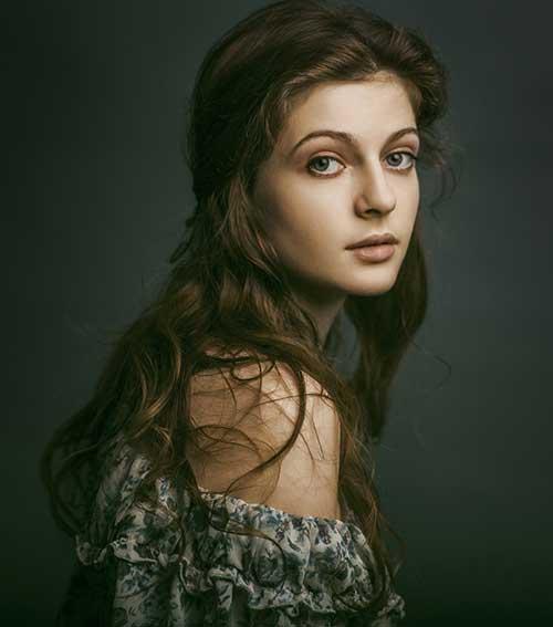 古典油画般的俄罗斯美女人体写体真艺术