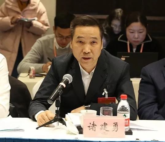 温州代表团热议民营经济高质量发展