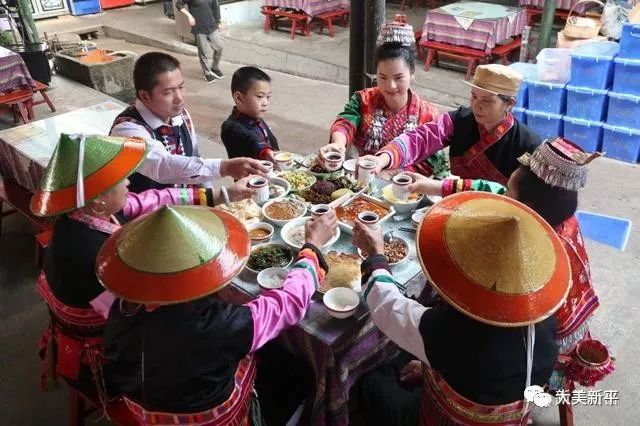 金鼠年春节花腰傣小卜少邀请您来吃拜年饭啦