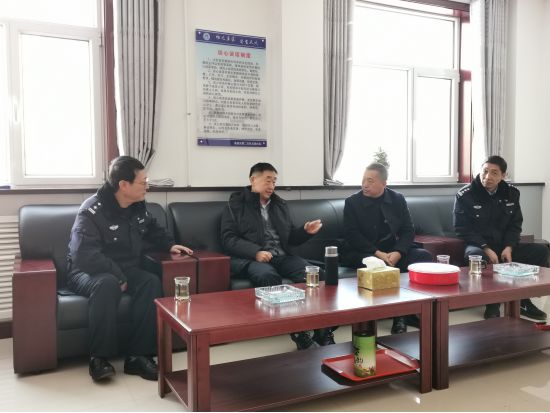 【春节慰问暖警心 浓浓关怀显真情】天镇县县长刘川楠春节前夕莅临