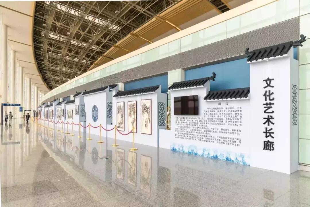 昌北机场文化艺术长廊42019年5月23日,由文联网承办的纵横笔会,邀请了