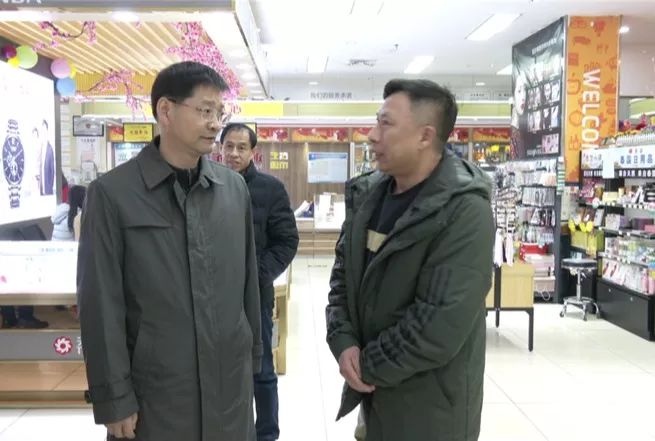 新洲区四大家主要领导都出动了,为了这件大事