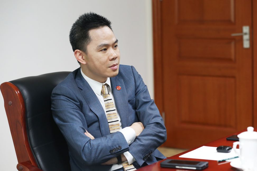 这430名世纪金源人收到了职业发展的新年礼物