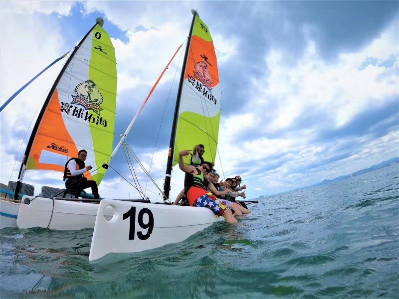 帆船长航:教练根据海况判断使用hobbie 帆船或龙骨帆船(3 小时)帆船
