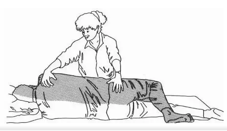 非常实用的老年人护理技巧!_口腔