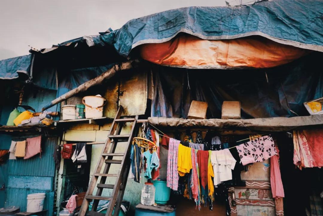 印度是一面魔镜照遍世间百态依旧淡定从容