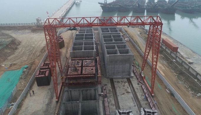 福建省首例沉箱预制采用台车新工艺