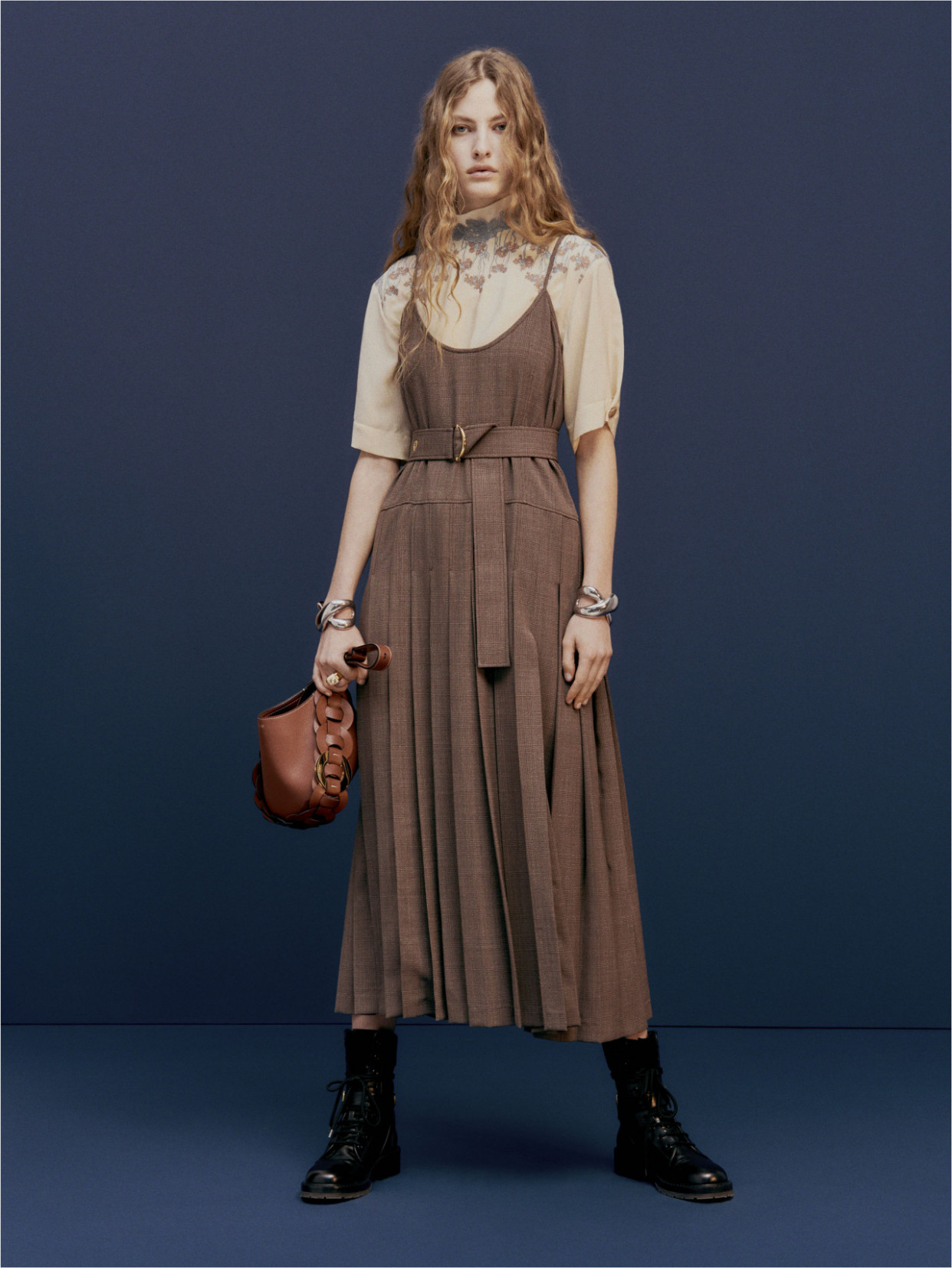 原创2020早秋服装让服装本质说故事chloe用基本元素大玩穿搭游戏