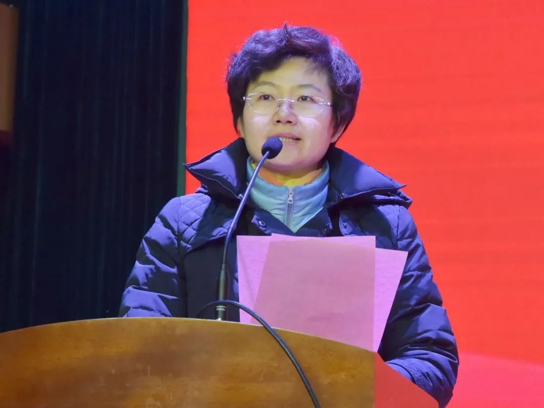 锦志卓越共绘未来邯郸市育华中学举行20192020学年第一学期结业典礼