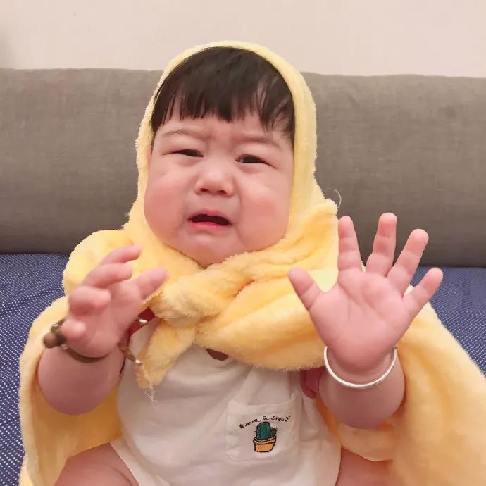 头像冬天没有甜甜的恋爱只会把人冻成憨憨