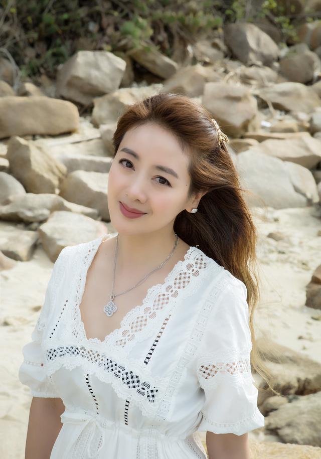 上错花轿嫁对郎的女主角李琳遇见经超拥抱幸福