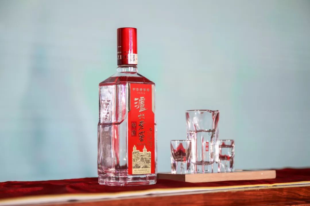 调查泸州老窖第十代特曲涛声依旧浓香正宗船票能否登上酒业腰部大船