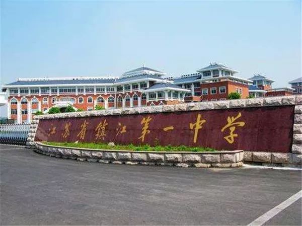 买房进入大配套时代商业体旁楼盘更保值