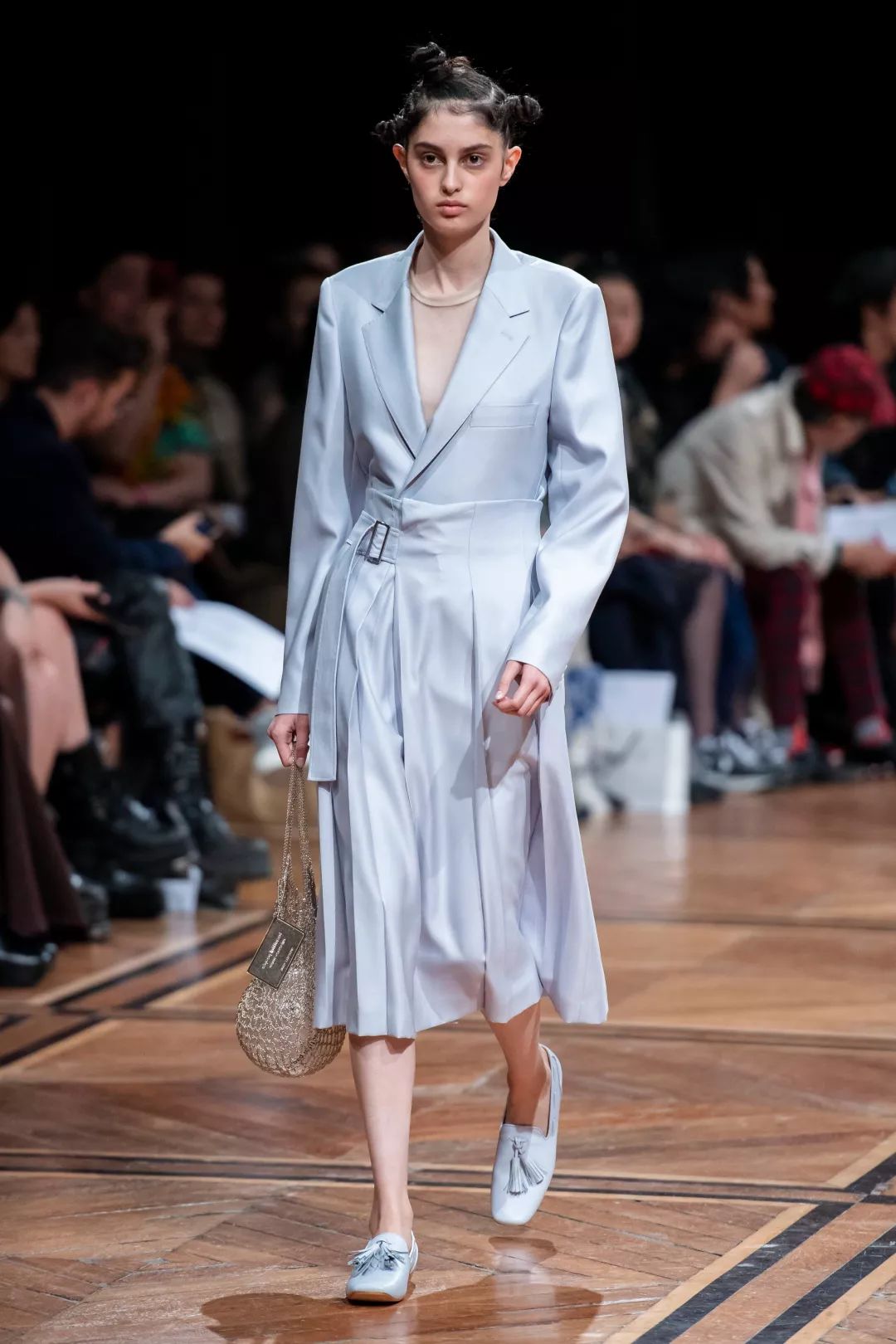 裙子中的王者——百褶裙,时髦精必备!!_de