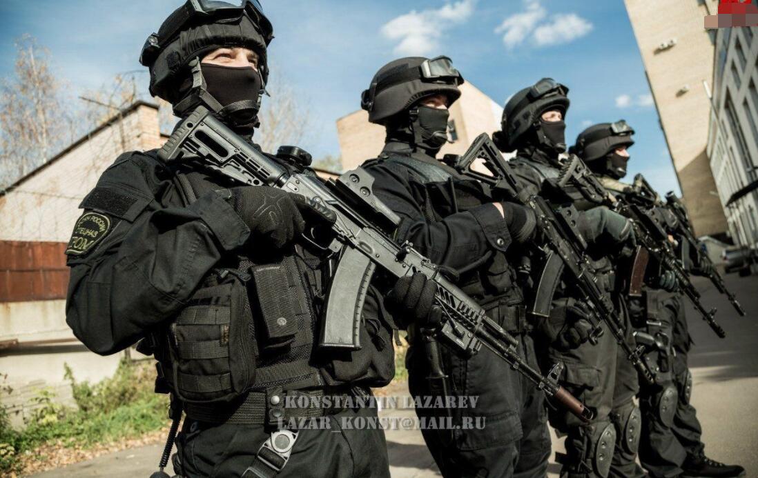 俄终于出手,80名特种兵入驻伊核心部门,严防美军实施斩首计划_防空