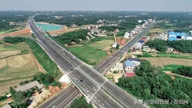 湘阴闪亮成绩单平益高速湘阴段机场公路等项目加速推进
