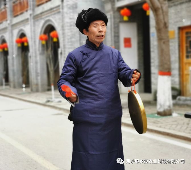 的女朋友感受不一样的中国式烟花了你是青铜还是白银,来现场看看真人