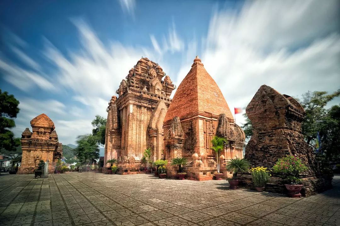 后前往参观【波那嘉婆罗门教遗址】,公元6～11世纪时越南中部占婆王国