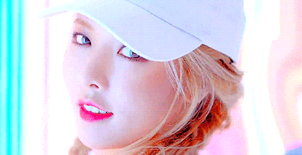 小野马金泫雅面临失业危机狂瘦40斤大变活人改写时尚