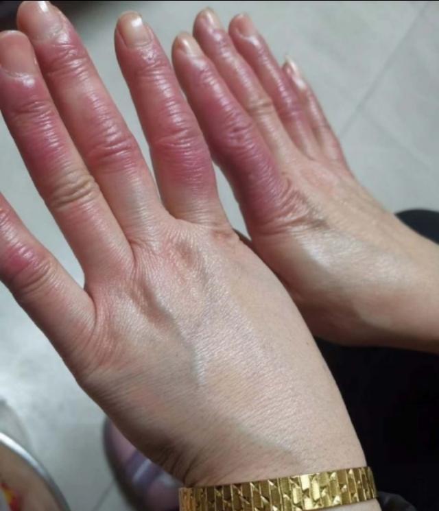 "苦逼的一天",就指着这些段子活着了哈哈哈哈!