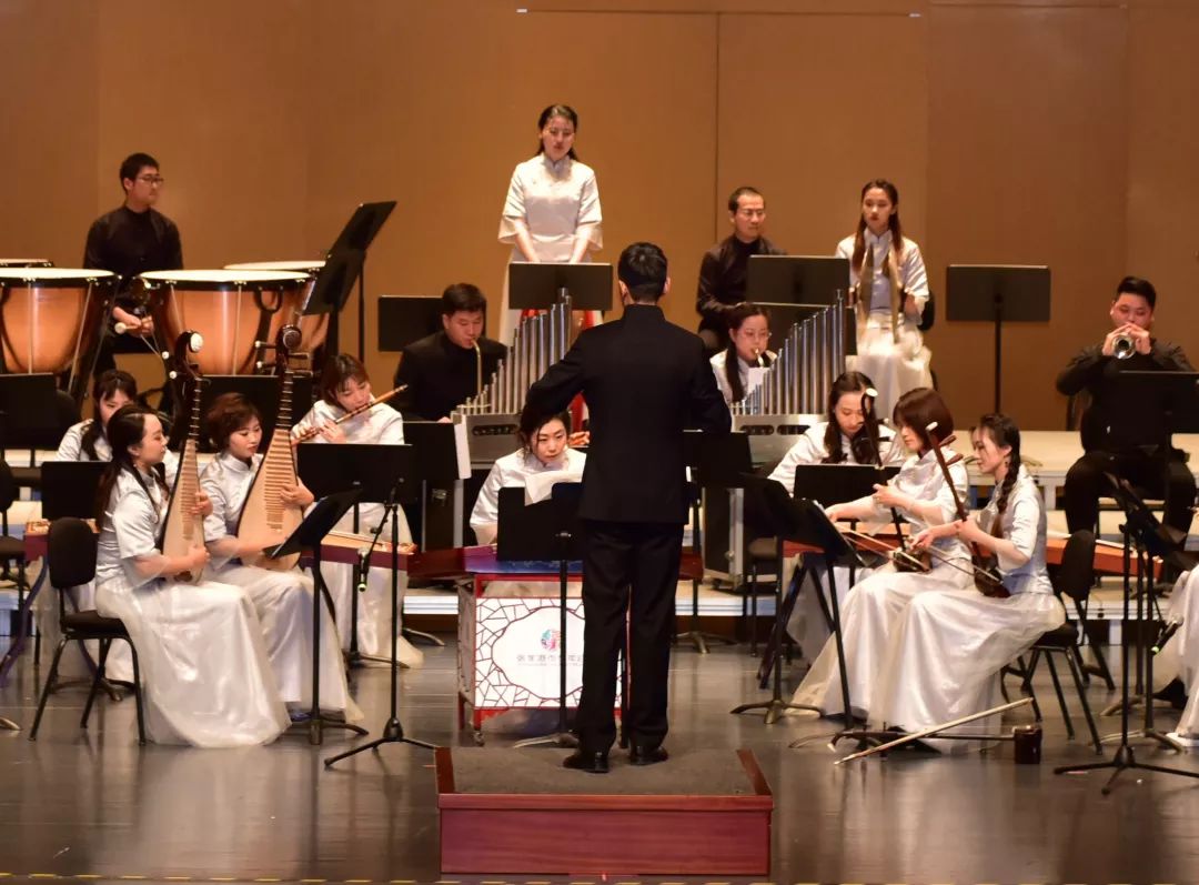 聚焦少年宫张家港市少年宫教师民族管弦乐团节目亮相2020苏州市新年