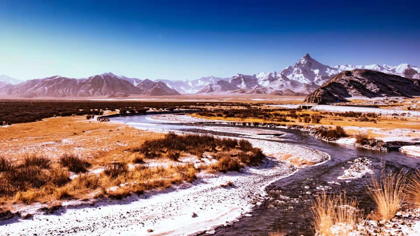 原创青海都兰探秘丝绸南道行摄阿拉克湖我在冬季遇到你