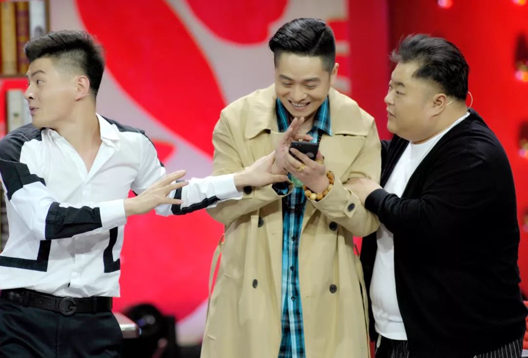 今晚2200六桂福珠宝组团儿上春晚第六季第三期越战越勇上半场精彩重播