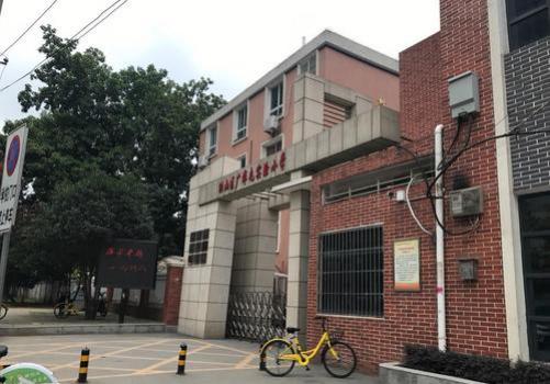 教育:项目周边的教育资源丰富,洪山区广埠屯实验小学就在项目门口