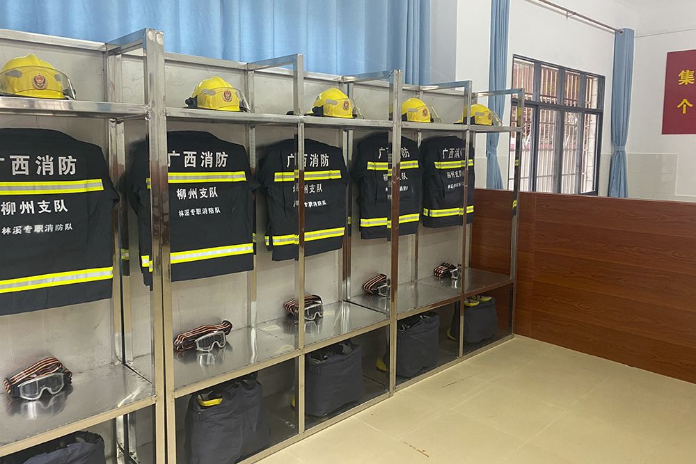 三江县投入450万为乡镇专职队配发消防车辆器材装备