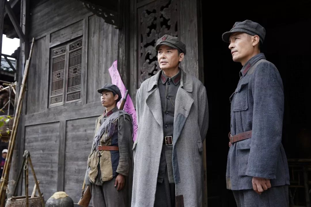 《绝境铸剑》里的苏乔民,正是这样一个充满"个性"