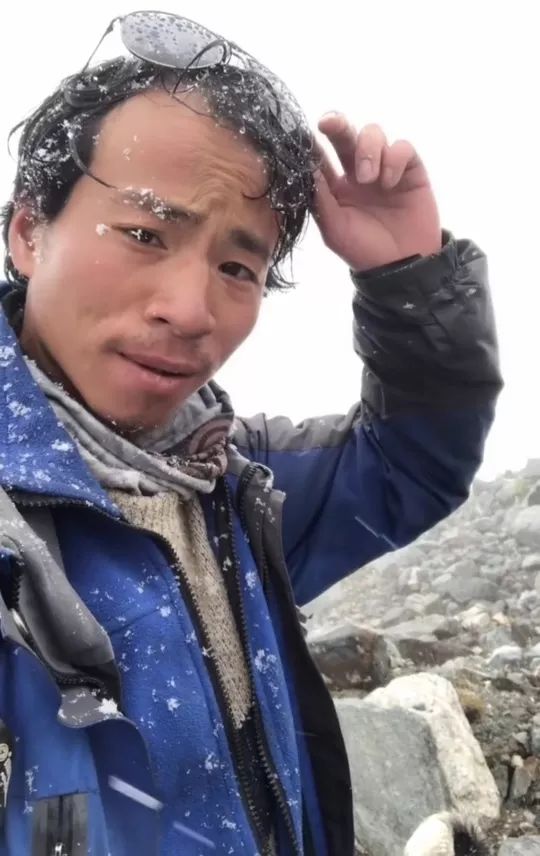 广安"野人"王相军:从四川山旮旮走上联合国讲台