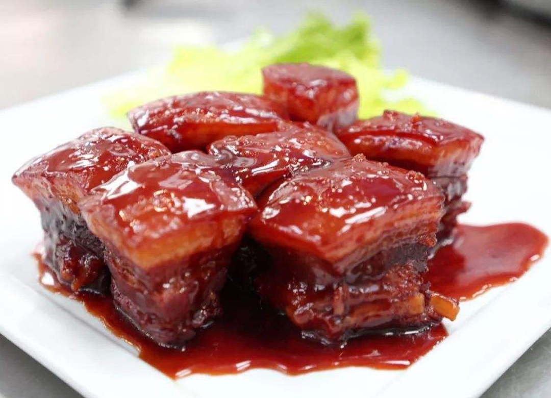 秘制红烧肉简单的家常做法刚上桌就被抢光