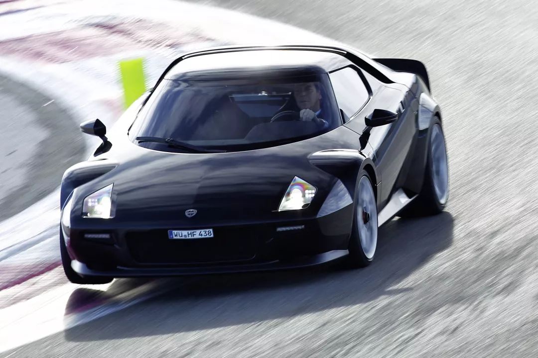 四十年后的经典重现新蓝旗亚stratos的诞生