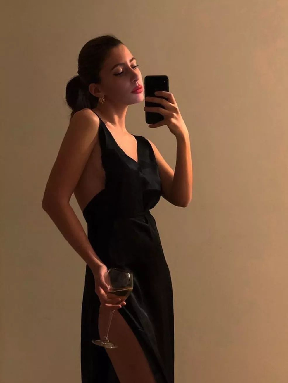 最受欢迎的女生都是婊里婊气的