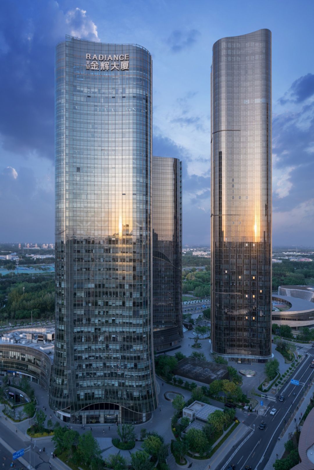 2016年,北京金辉大厦落成,便成为首都第二cbd的标志性建筑