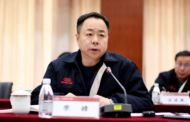 研讨会上,王连春董事长充分肯定东风悦达起亚经营团队2019年所作出的