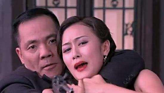 原是周星驰的御用配角,刘德华与他合作9次,如今衰落只能跑龙套_程东