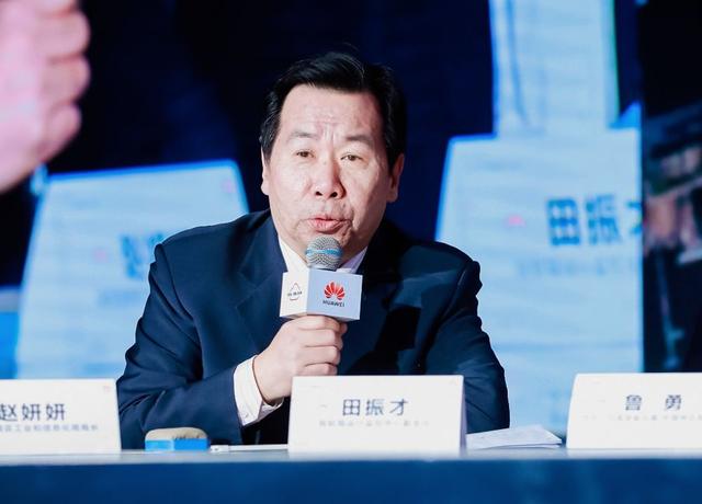 经过充分调研,民航运行监控中心决定建立以数据支撑运行业务为核心的