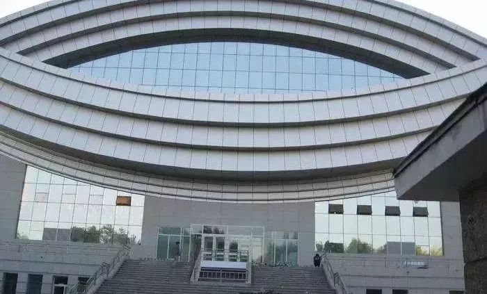 石河子体育馆将对市民免费开放"贵族药"将变成大众消费得起的"平民药"