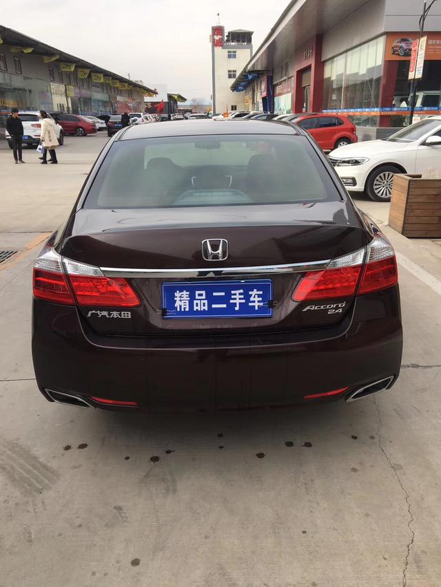 14年九代雅阁24l豪华型二手车值得入手吗