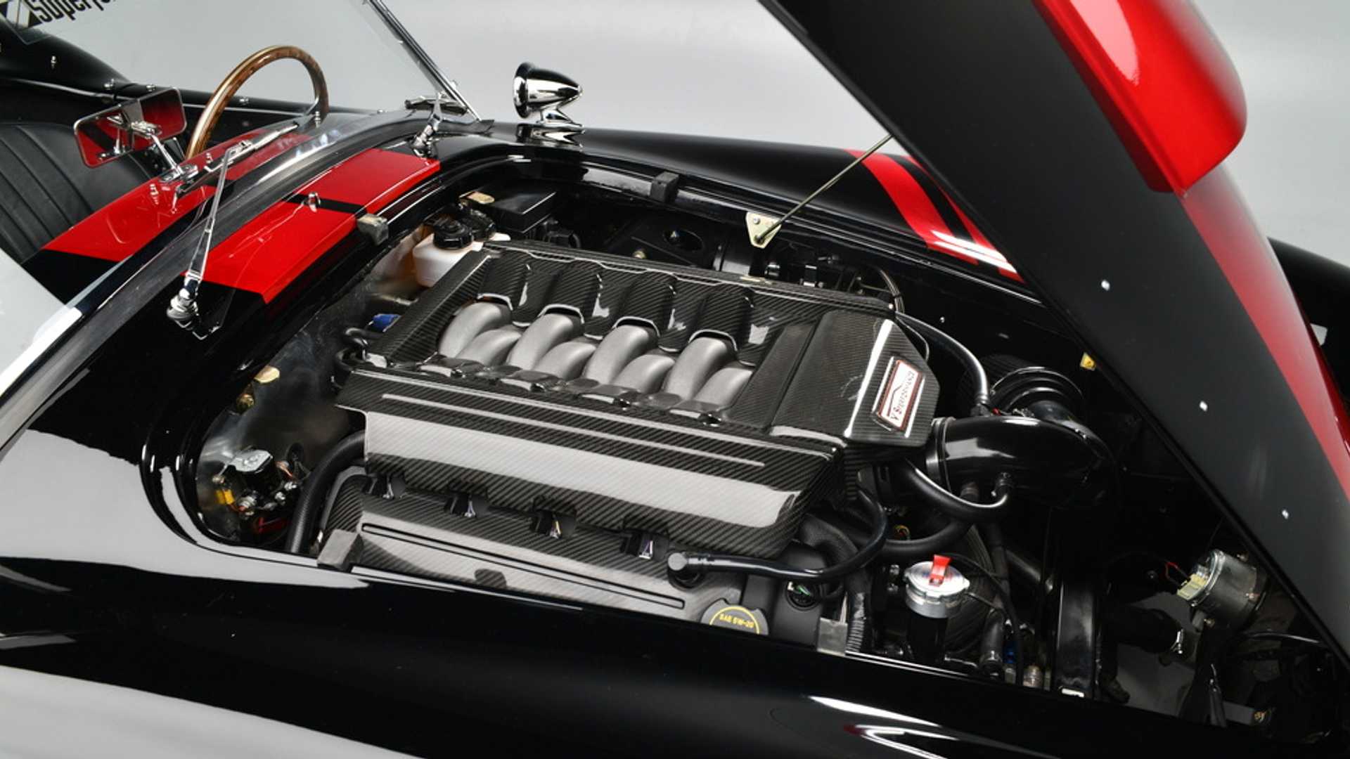 极为酷炫1965款shelbycobra复刻版50升v8引擎