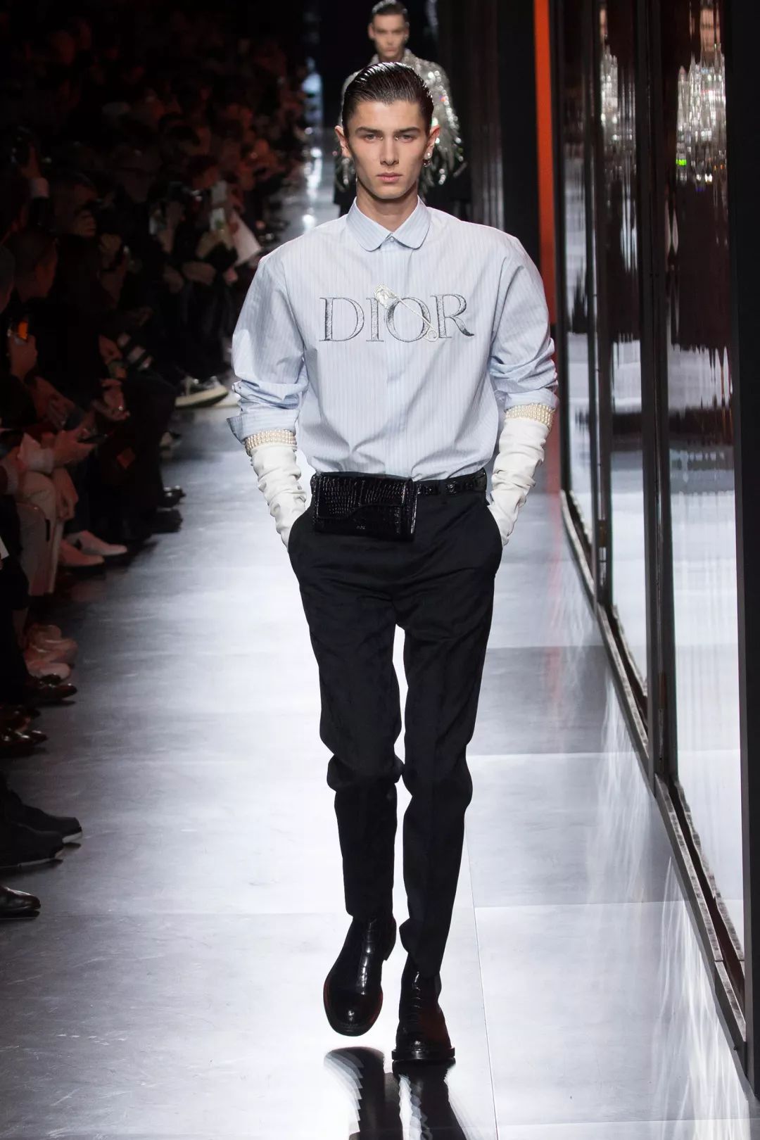 dior迪奥二零二零冬季男装系列发布秀隆重举行