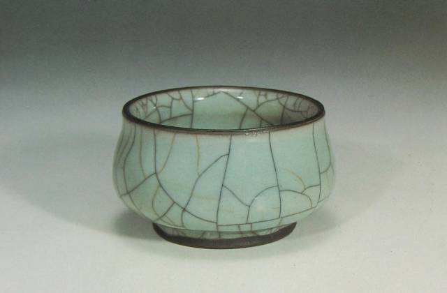 一代天骄宋代官窑瓷器及底足细赏