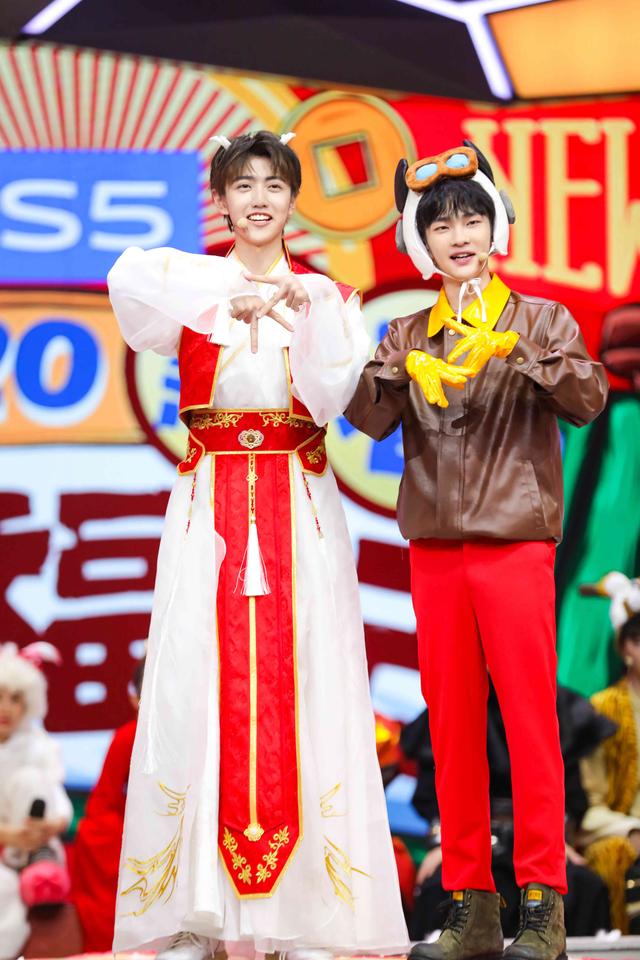 快乐大本营送福利春节特别编排三期节目打包放送