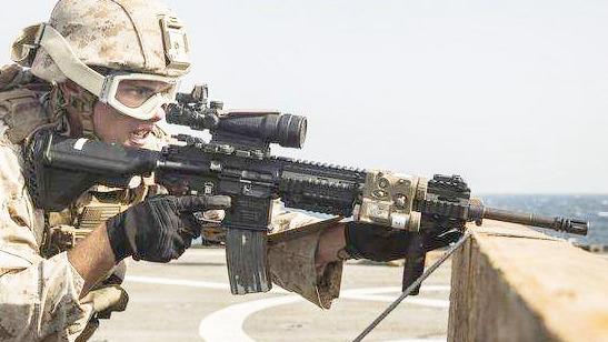 所谓的战场万能步枪到底有多牛美国海军陆战队对其爱不释手