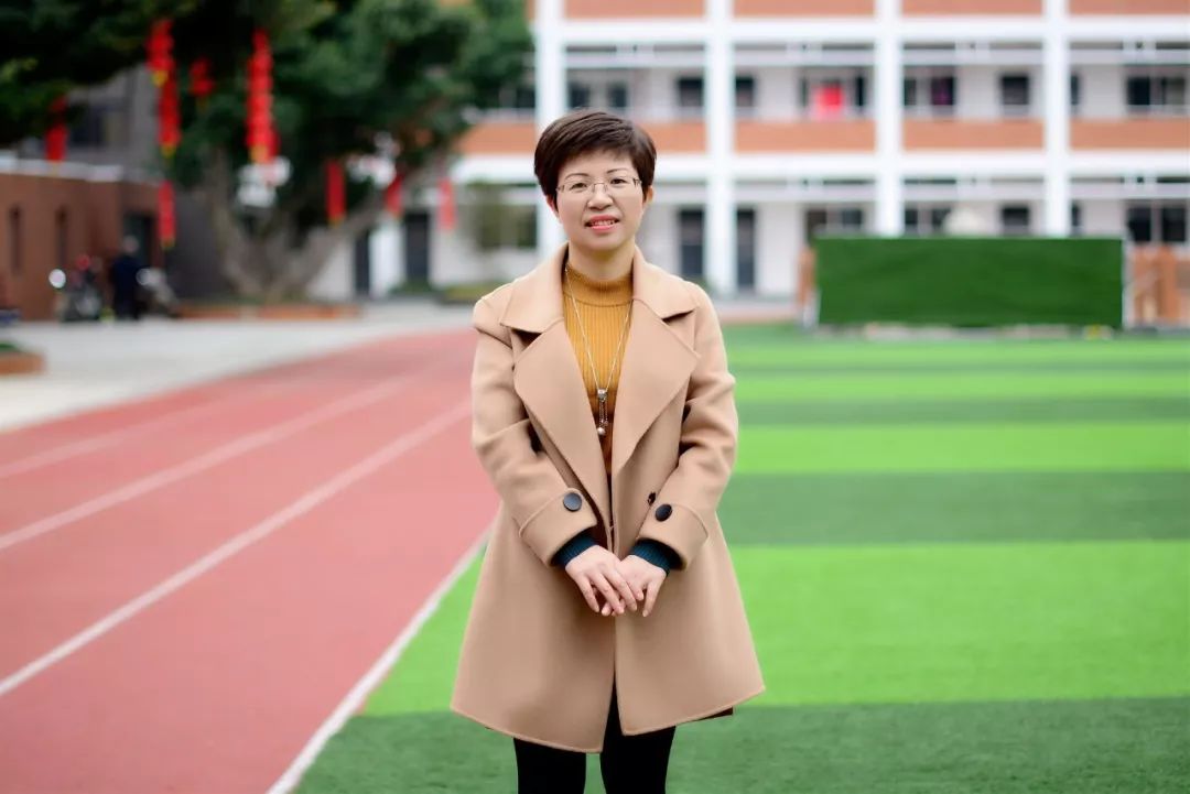 幸福教师初心与奋斗并进使命与梦想同在福清市实验小学创建省级教改