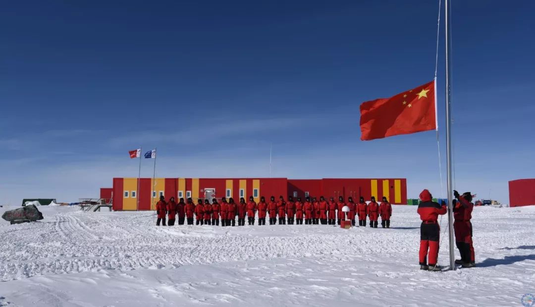 中国南极昆仑站中国南极泰山站想知道中国第一个科考站 - 城站内部是